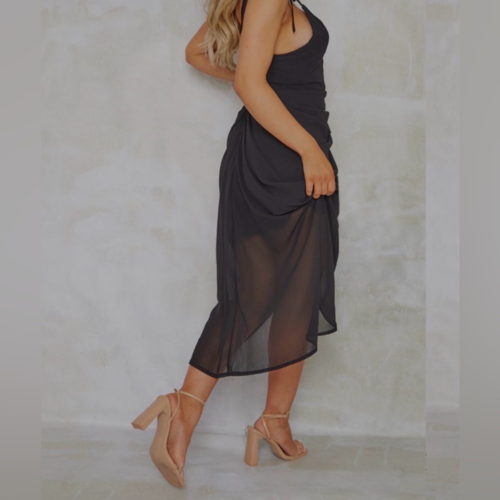BLACK UNDERWIRE DETAIL DRAPED MIDI DRESS - Picture 3 of 9